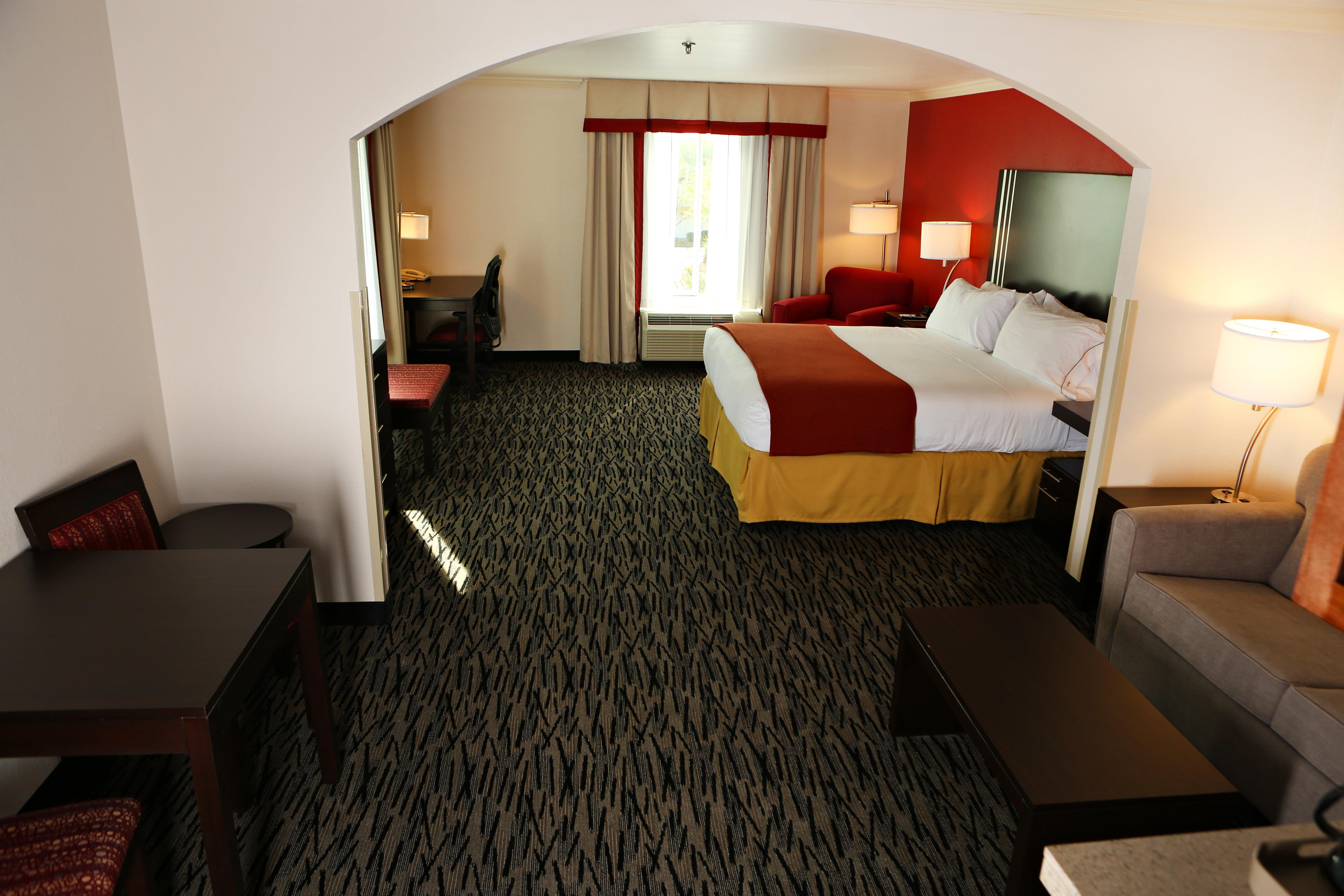 Holiday Inn Express Hotel & Suites - Sumter By Ihg Екстер'єр фото