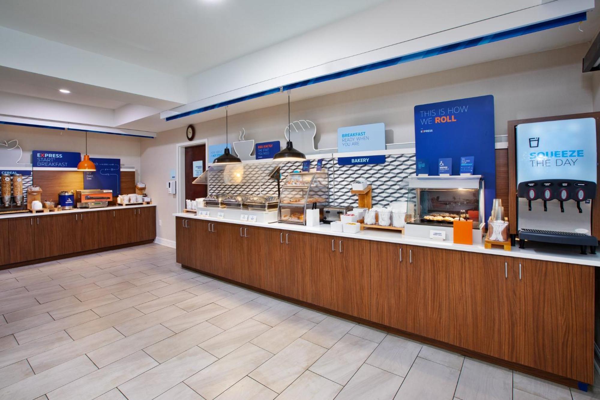 Holiday Inn Express Hotel & Suites - Sumter By Ihg Екстер'єр фото