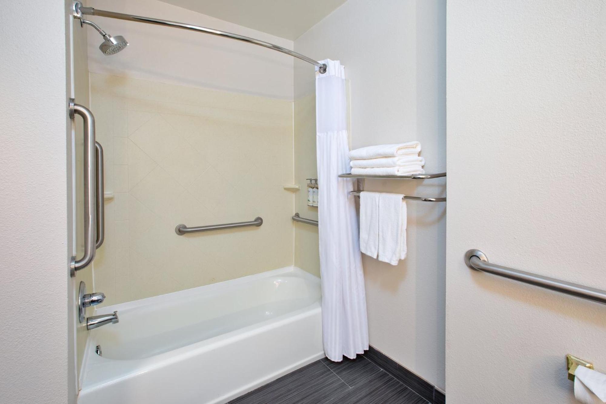 Holiday Inn Express Hotel & Suites - Sumter By Ihg Екстер'єр фото