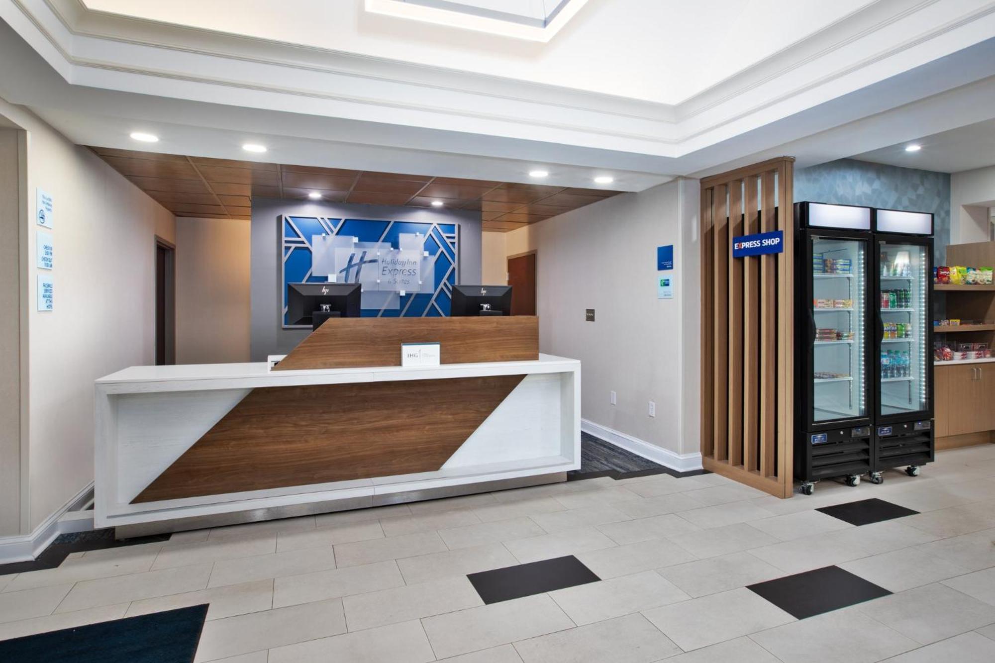 Holiday Inn Express Hotel & Suites - Sumter By Ihg Екстер'єр фото